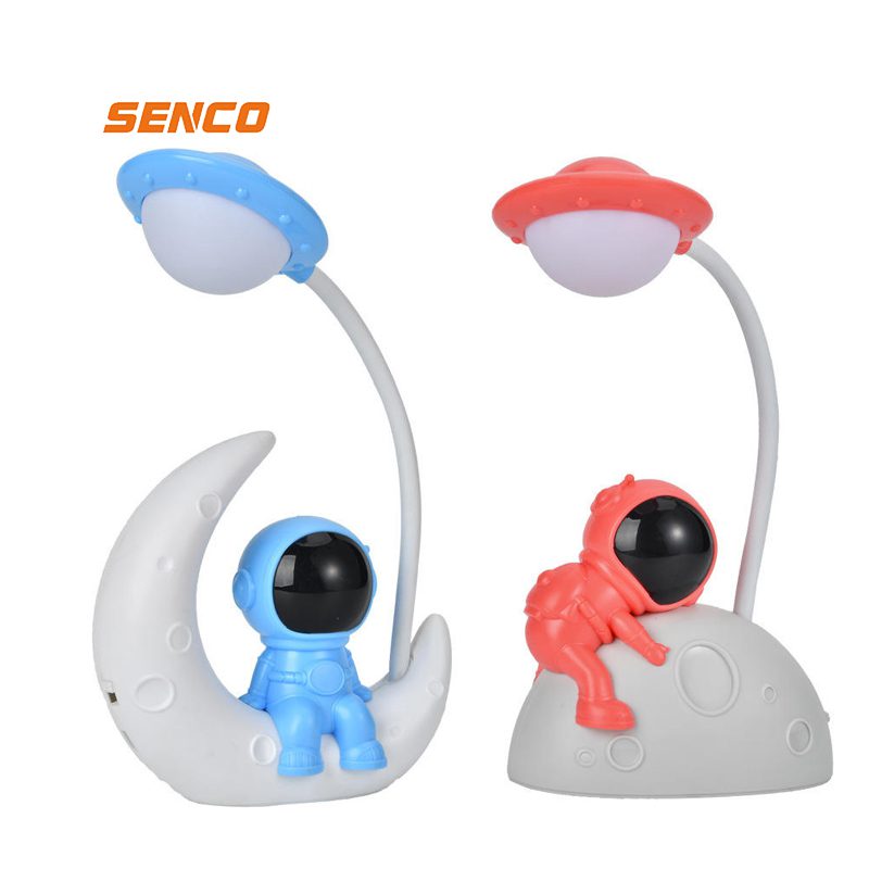 Astronaut LED Desk Lamp - 25cm Space-Themed Adjustable Table Light with USB Charging Cable (17)